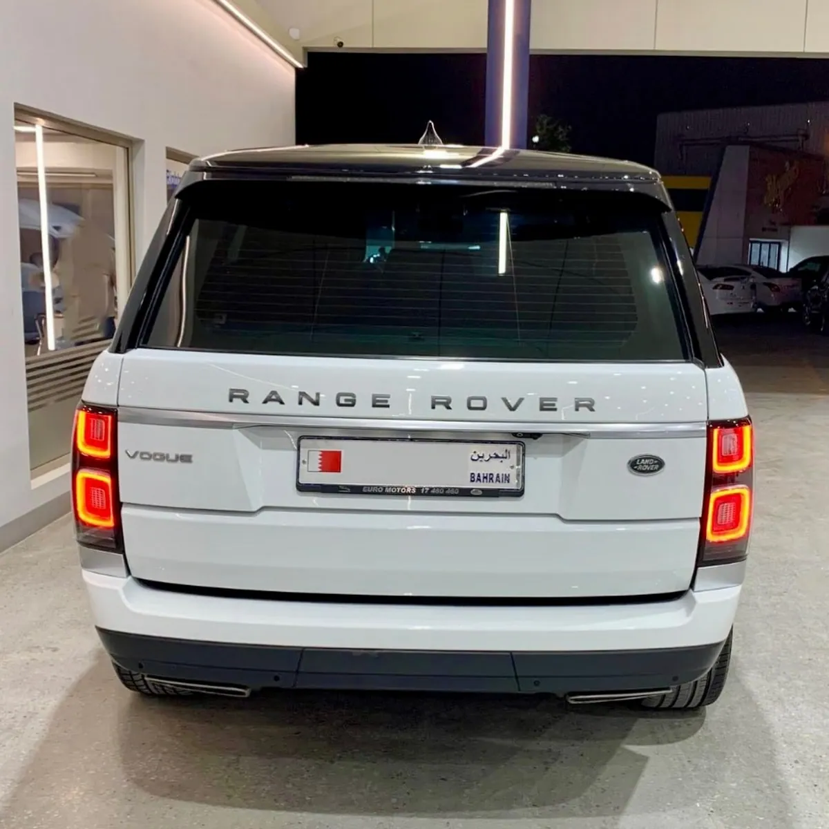 2019 Land Rover Range Rover Vogue, photograph 5 of 20